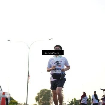 Runner Photo 7835641