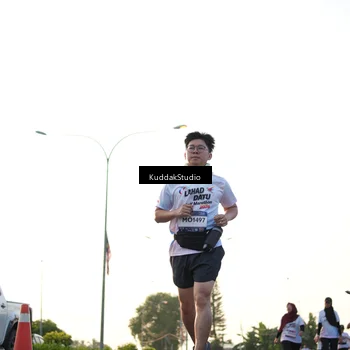 Runner Photo 7835643