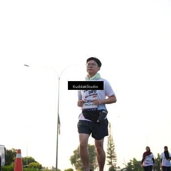 Runner Photo 7835644