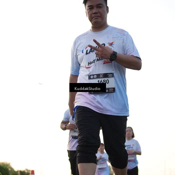 Runner Photo 7835672
