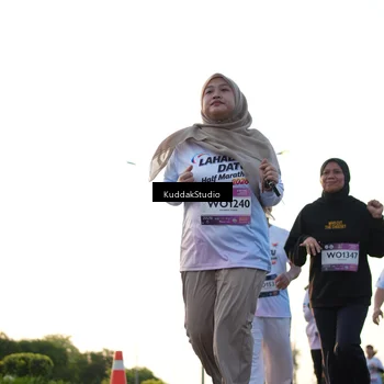 Runner Photo 7835683