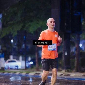 Runner Photo 7835708