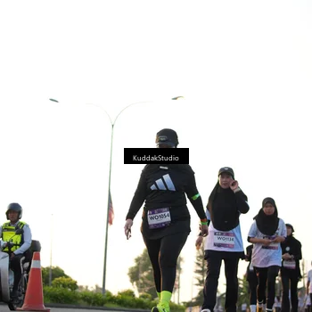 Runner Photo 7835720