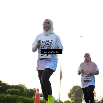 Runner Photo 7835740