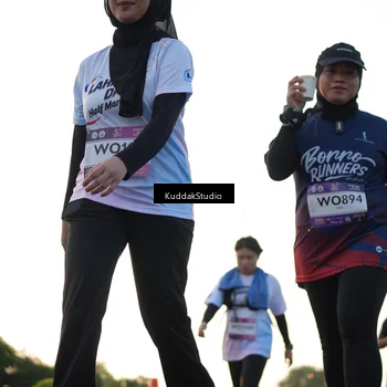 Runner Photo 7835777