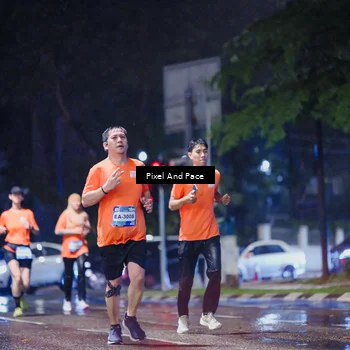 Runner Photo 7835803