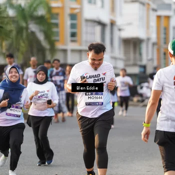 Runner Photo 7835811