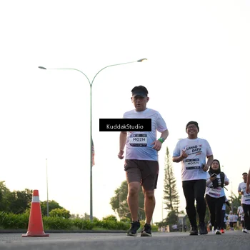 Runner Photo 7835858