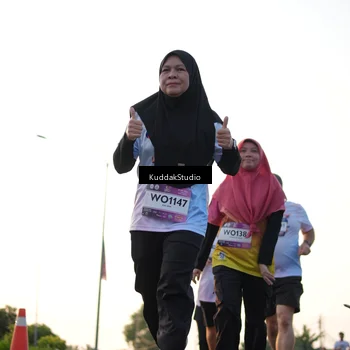 Runner Photo 7835890