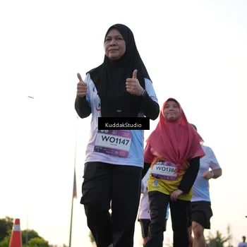 Runner Photo 7835891