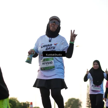 Runner Photo 7835896