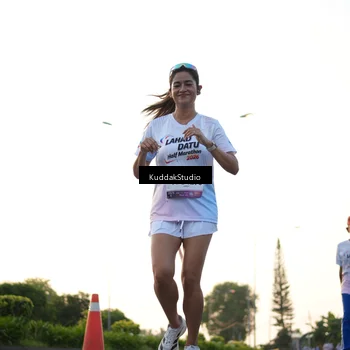 Runner Photo 7835927