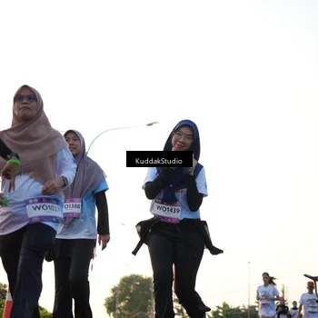 Runner Photo 7835931