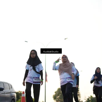 Runner Photo 7835938