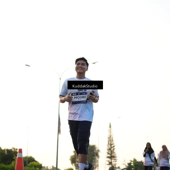 Runner Photo 7835948