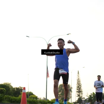 Runner Photo 7835956