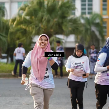 Runner Photo 7835957