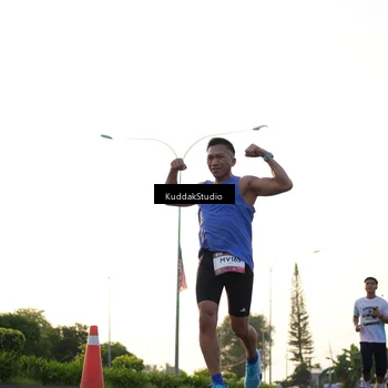 Runner Photo 7835958