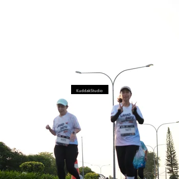Runner Photo 7835981