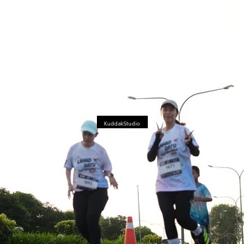 Runner Photo 7835986