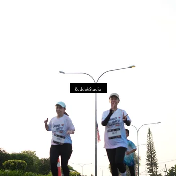 Runner Photo 7835987