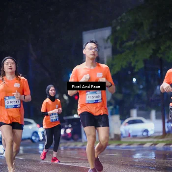 Runner Photo 7836011