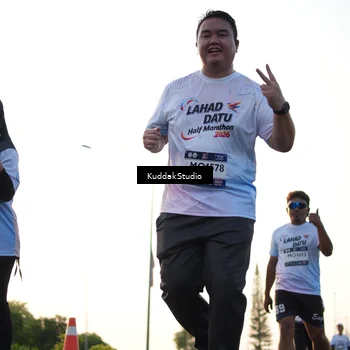 Runner Photo 7836019