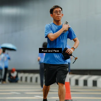 Runner Photo 7836026