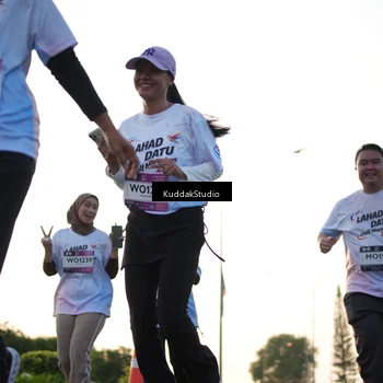 Runner Photo 7836027