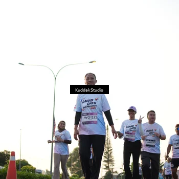 Runner Photo 7836038
