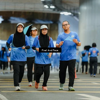 Runner Photo 7836040