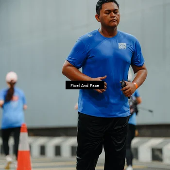 Runner Photo 7836043