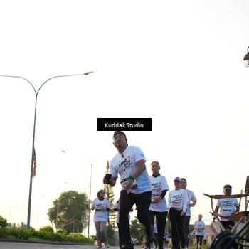Runner Photo 7836047
