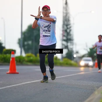 Runner Photo 7836065