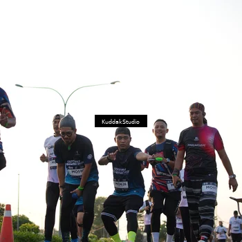 Runner Photo 7836072