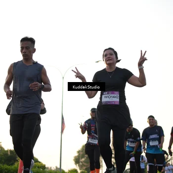 Runner Photo 7836078