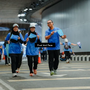 Runner Photo 7836090