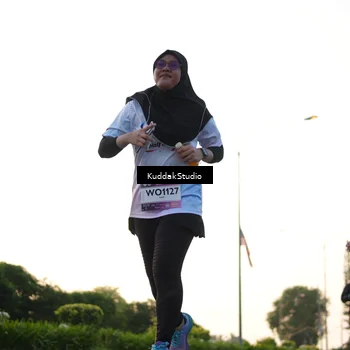 Runner Photo 7836102