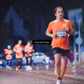 Runner Photo 7836104