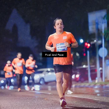 Runner Photo 7836111