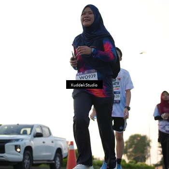 Runner Photo 7836113