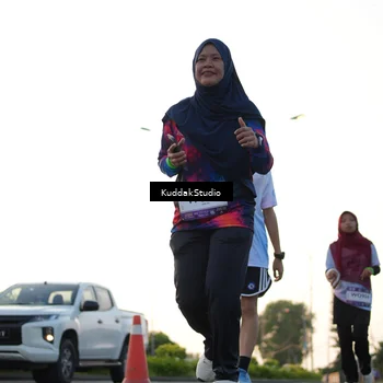 Runner Photo 7836117