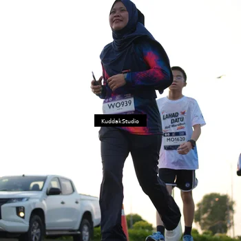 Runner Photo 7836118