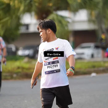 Runner Photo 7836130