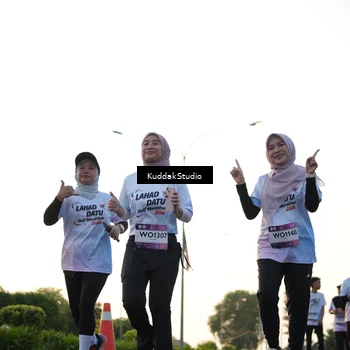 Runner Photo 7836150