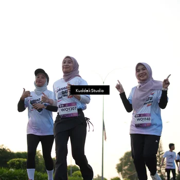 Runner Photo 7836153
