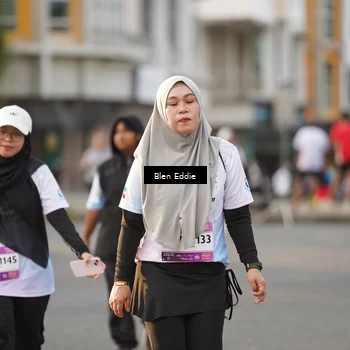 Runner Photo 7836165