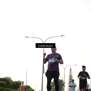 Runner Photo 7836166