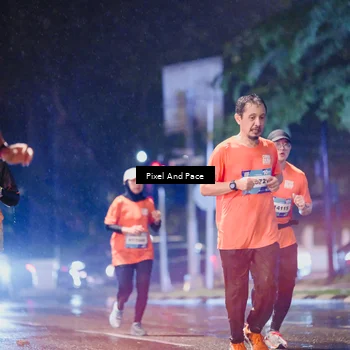 Runner Photo 7836168