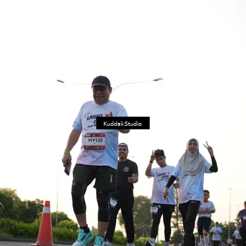 Runner Photo 7836177